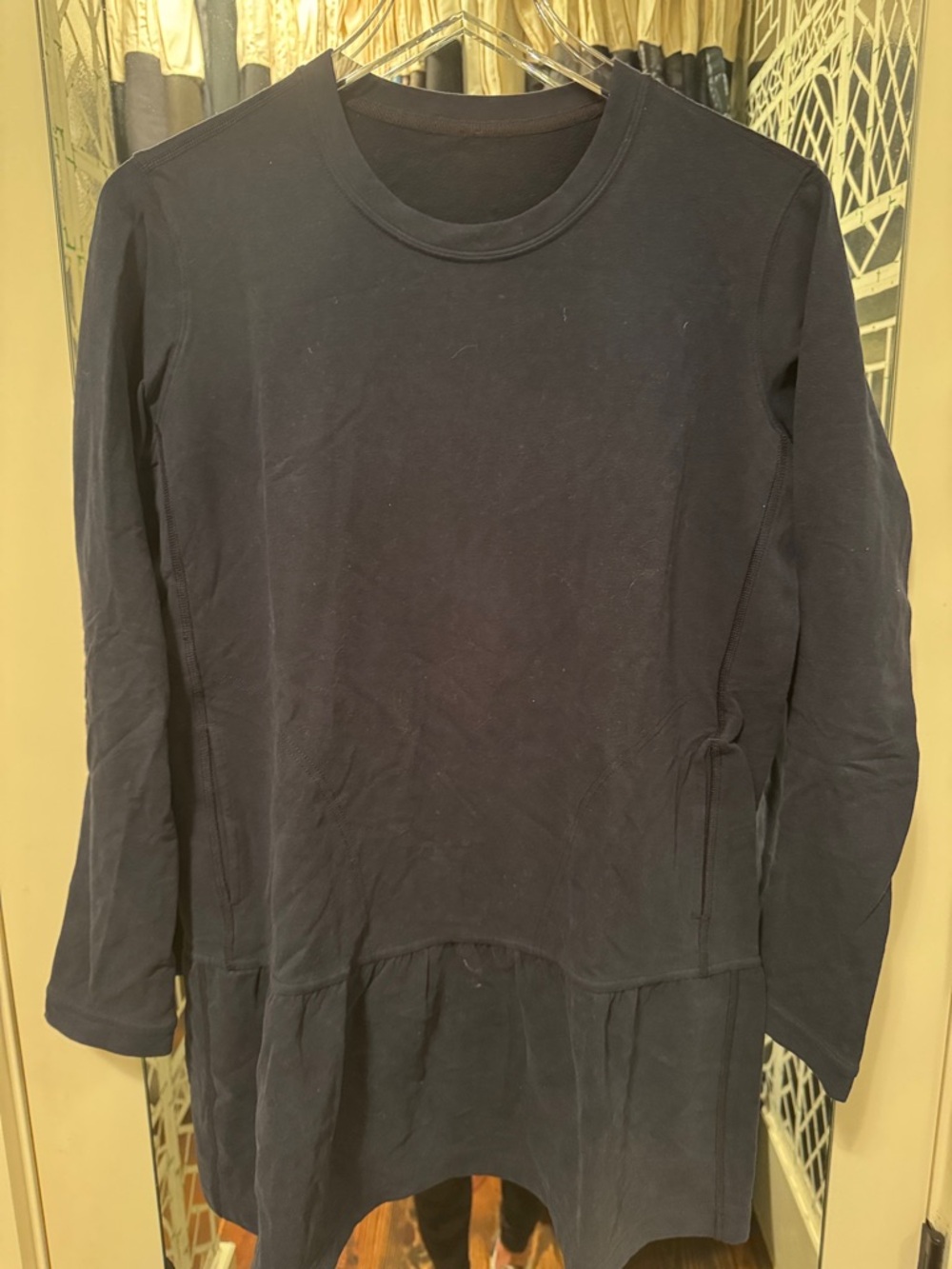 lululemon athletica Long Sleeve Peplum Sweatshirt in Navy